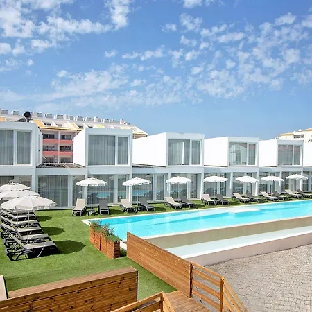 Oura Senses Hotel 3*