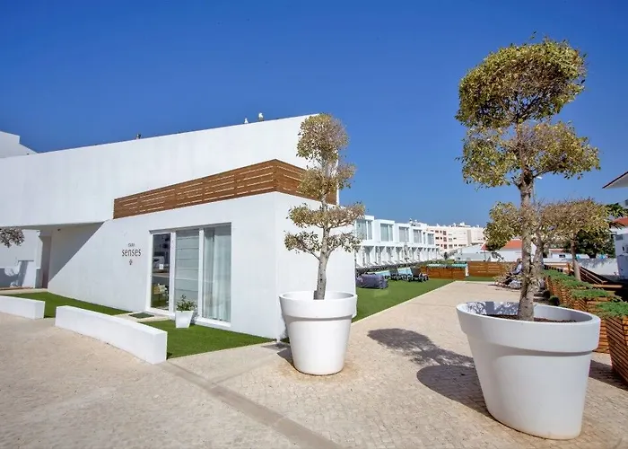 Hotel Oura Senses 3*